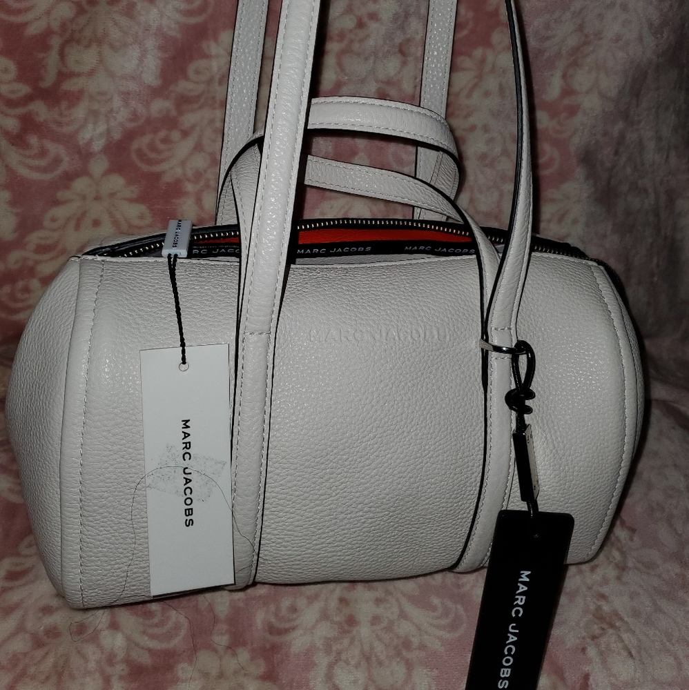 Authentic Marc Jacobs Saddle Bag - Picture 1 of 3